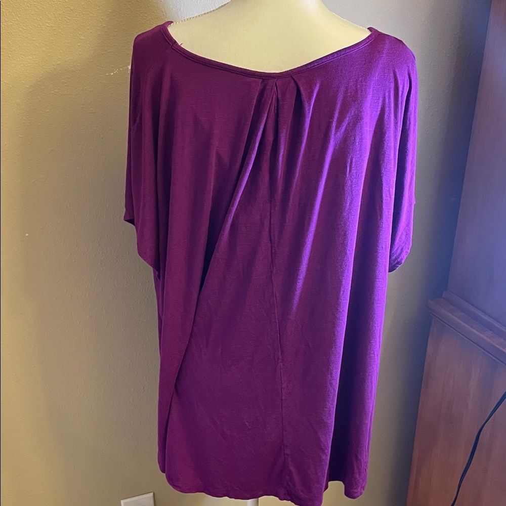 Lane Bryant Rich Purple Short Sleeve Top - Picture 4 of 5